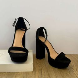 Women’s Shoes