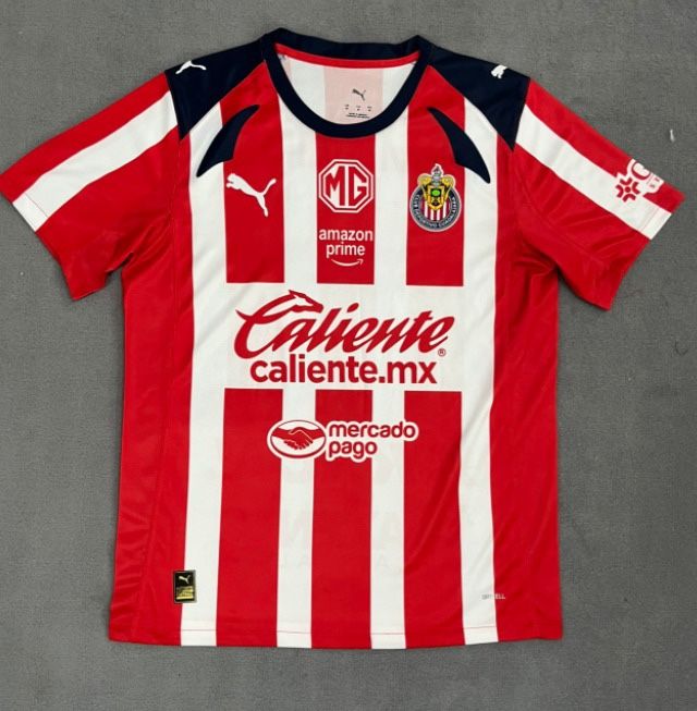 Chivas 2025/2026 playera local
