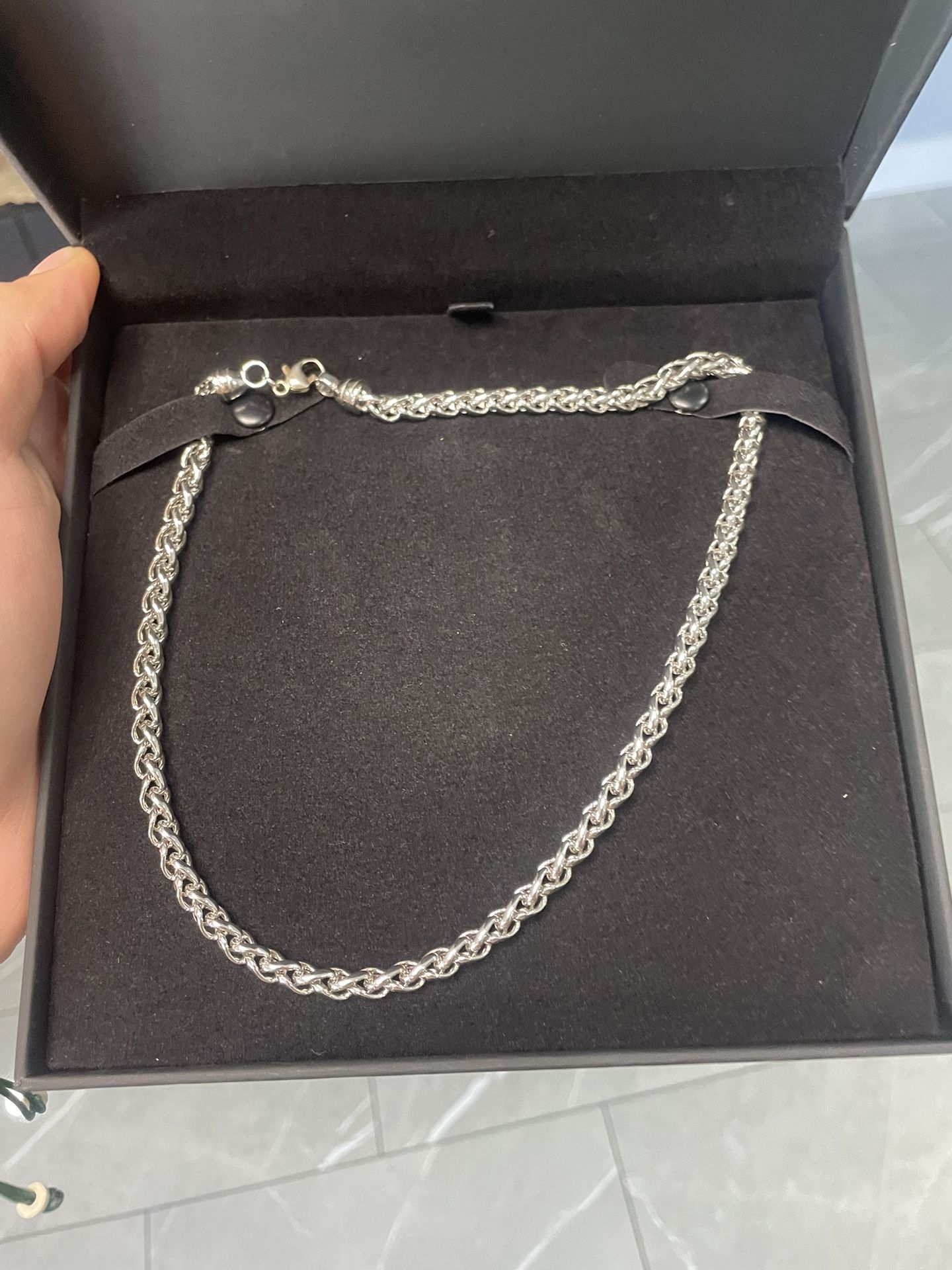 Stainless steel necklace 