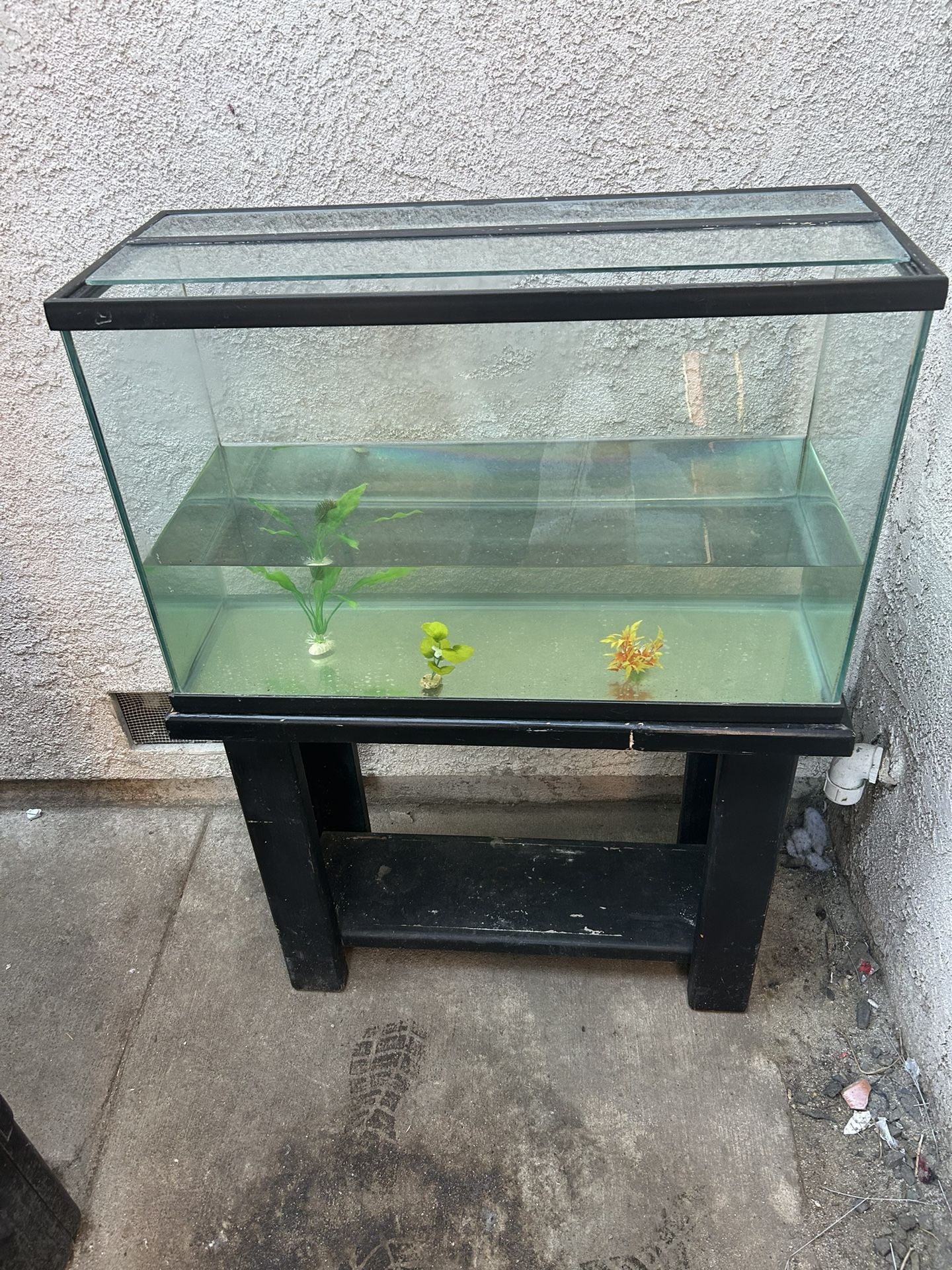 Fish Tank for Sale in Bellflower, CA - OfferUp