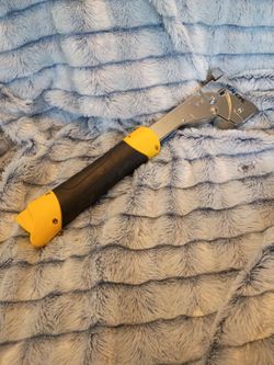 YEAHOME Heavy Duty Hammer Tacker like New