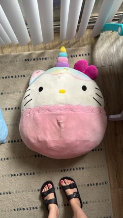 Hello Kitty Pillow