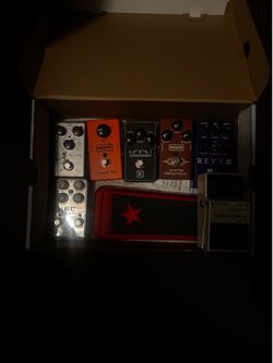 Guitar pedals