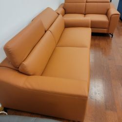 *Weekend Special*---Sardinia Sleek Leather Sofa/Loveseat Sets---Delivery And Easy Financing Available💪