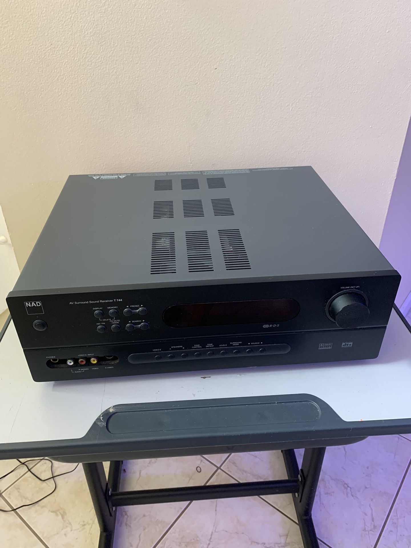 NAD Surround Sound Receiver T744