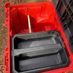 Milwalkee Packout Rolling Tool Box And Packout Tote