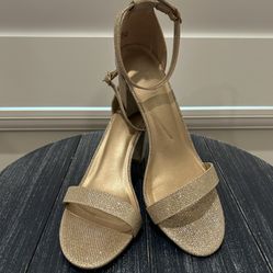 Dream Pairs Glitter Gold Heels