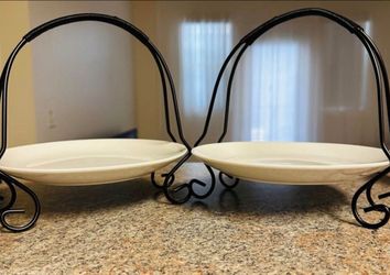 New StudioHome Cordon Bleu Collection  2 Serving Plate w/Metal Rack Stand