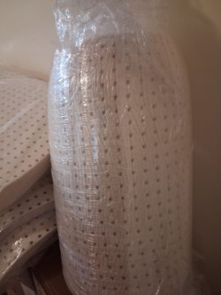 Sleep on latex twin size 2 inch soft topper
