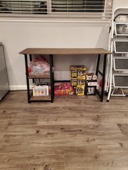 Desk Table