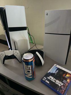 Ps5 pro with disk drive ,stand,headset high end