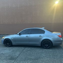 2006 BMW 530i