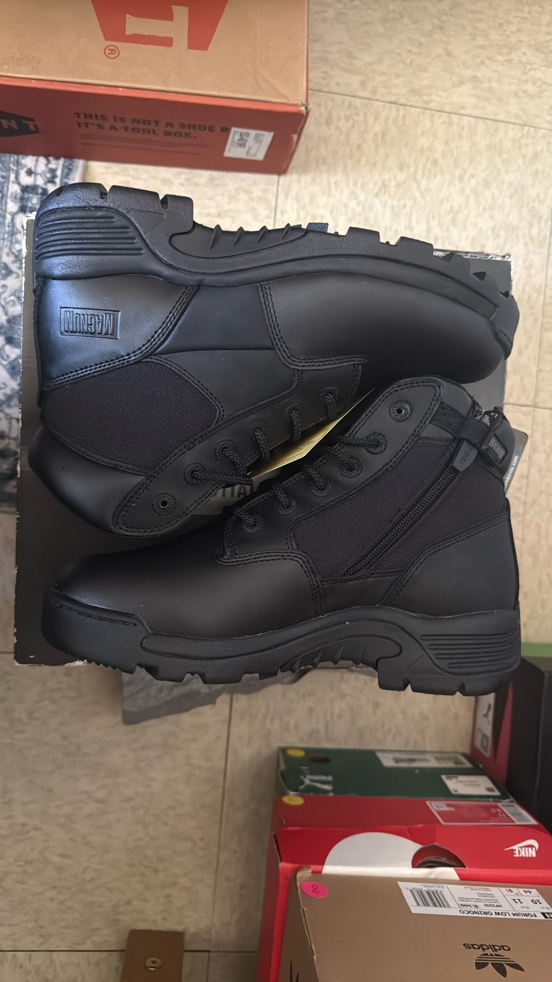 Magnum Boots