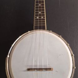 GOLD TONE BANJOLELE