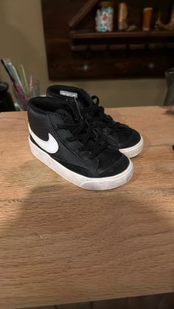 NIKE BLAZER MID '77  SHOES 9c