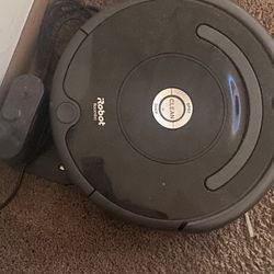 Roomba Used But Grate Condition 