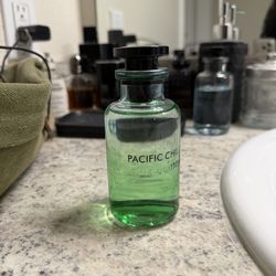 LV pacific chill