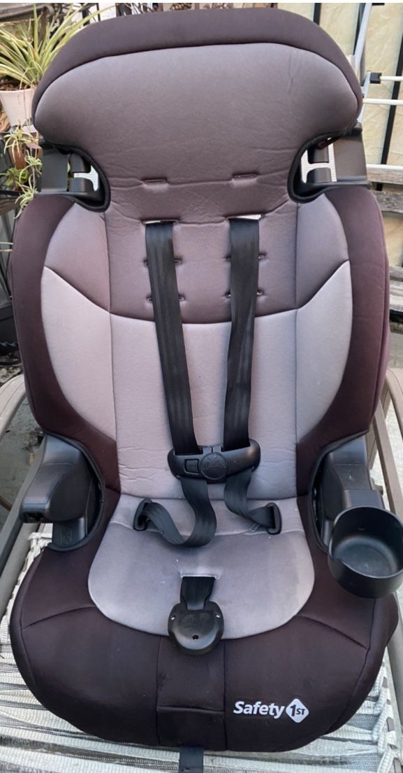 Safety 1st Car Seat For Children 20 -140 Lb.