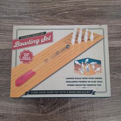 Meridian Point Classic Desktop Bowling Set