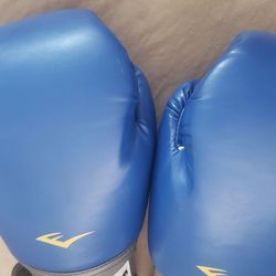 Boxing  Gloves