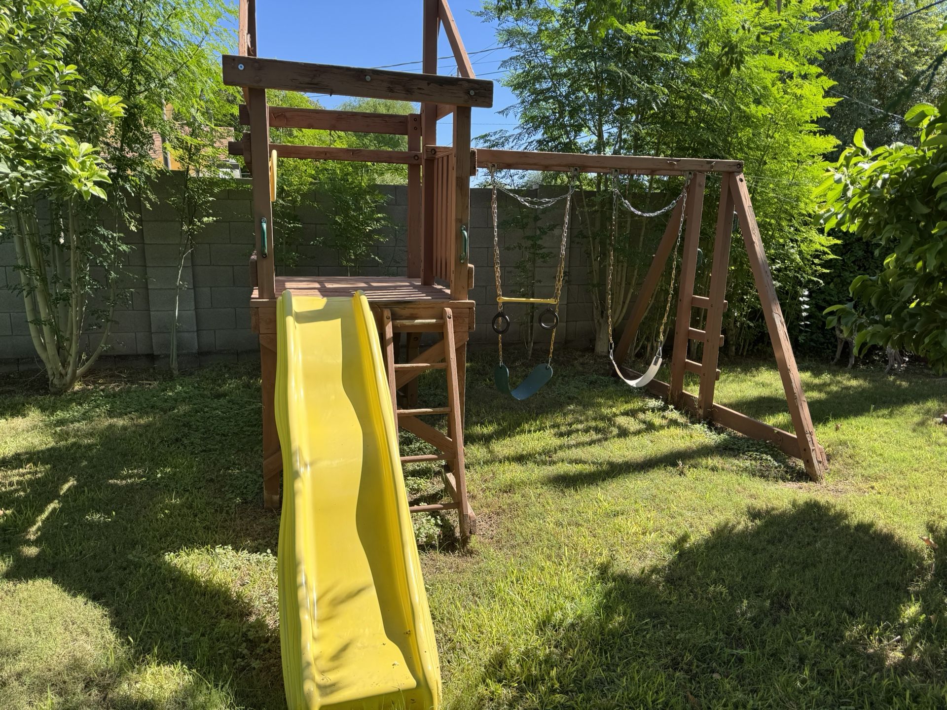 Wooden Jungle Gym (Free with Removal)