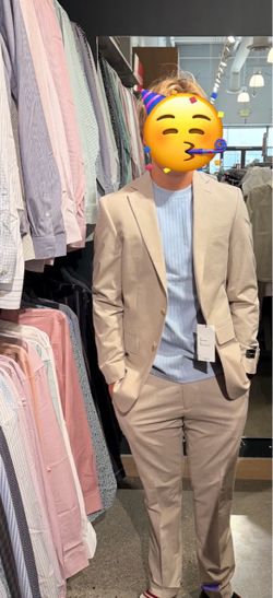 Men’s Perry Ellis Suit