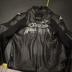 Alpinestars Missile V2  Leather Jacket. Make Reasonable Offer