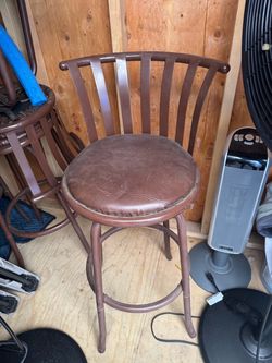 Bar stools (6)