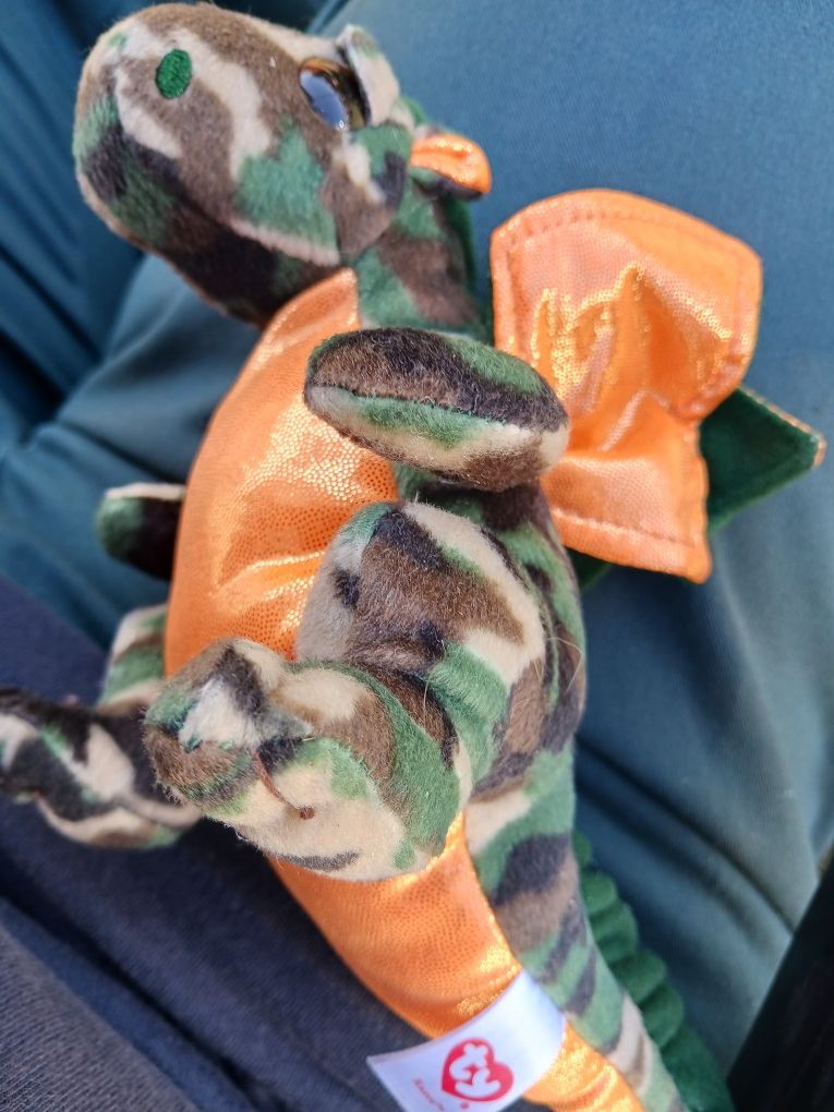 TY Beanie Baby RAZOR the Camouflage Dragon  9” Stuffed Animal No Hang Tag