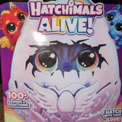 Hatchimals Alive Mystery Hatch Interactive Draggle with Mist, Lights & Sounds