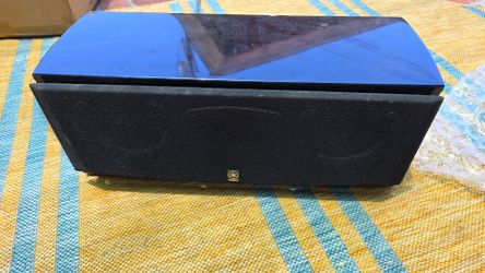 Yamaha NS-C444 Center Channel Speaker – Excellent Condition 🔊