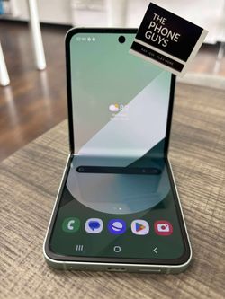 💥 Best Foldable Phone Deal –Samsung Galaxy Z Flip 6 Now from $479 or $1 Down! Up to 55% Off with Peace-of-Mind Warranty