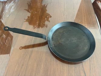 9.5” De Buyer Carbon Steel Pan DeBuyer Made in France