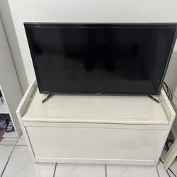 Tv 32 