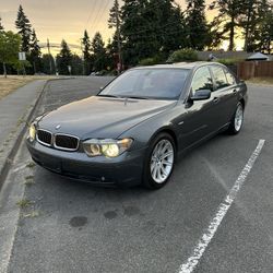2005 BMW 745i