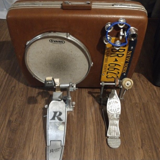 Vintage Suitcase Drum Kit