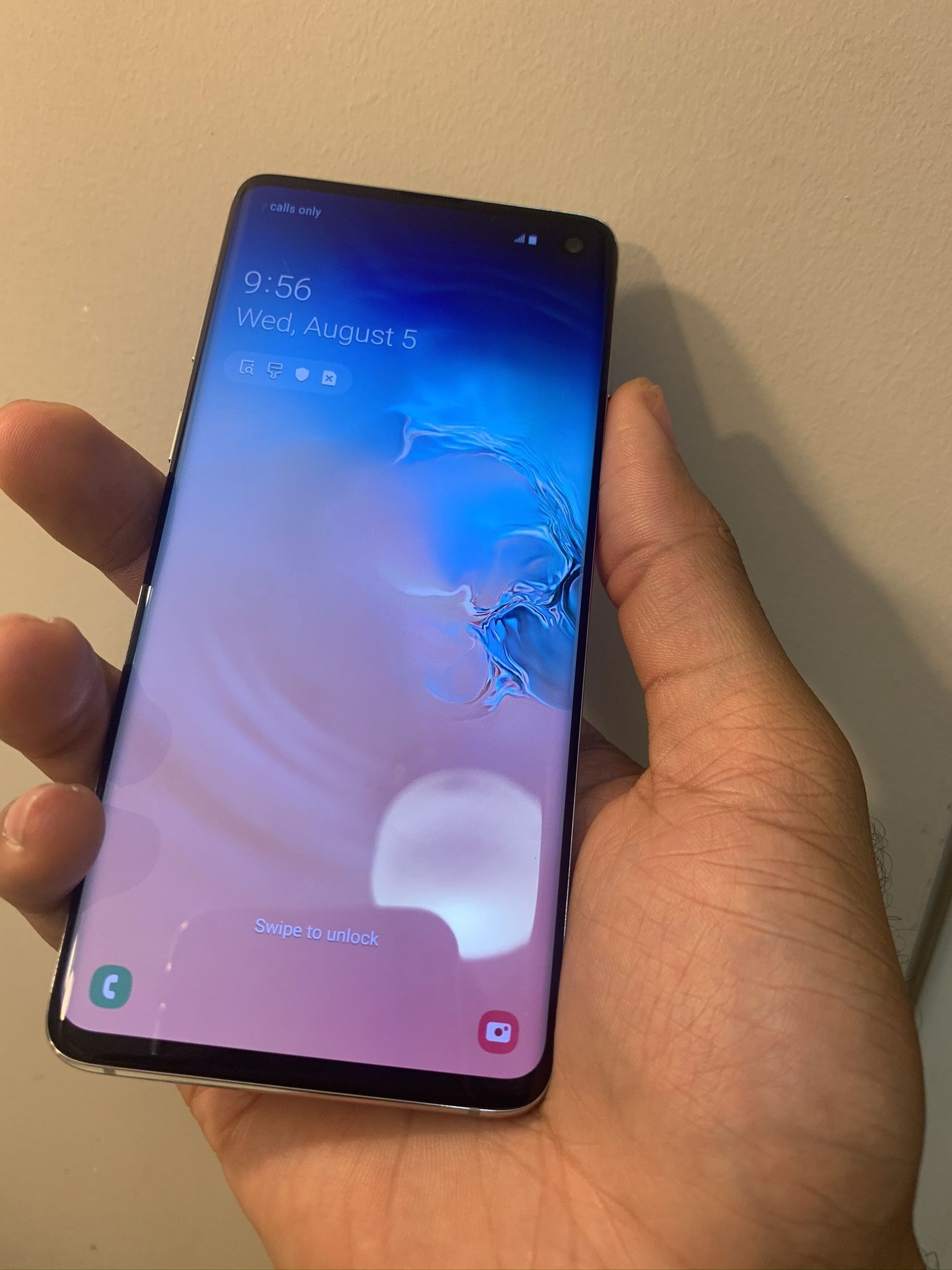 UNLOCKED SAMSUNG GALAXY S10 / LOW PRICES