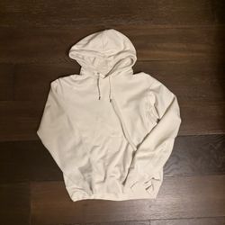 Crème Uniqlo Hoodie