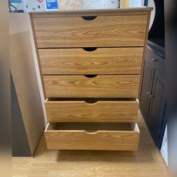 Dresser No Knobs