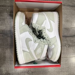 Air Jordan 1 High 