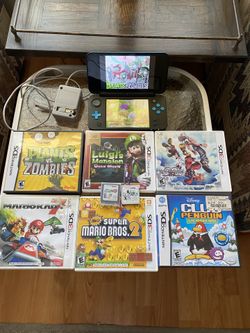 Nintendo 2 DS XL Bundle 