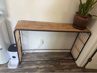 Entry table