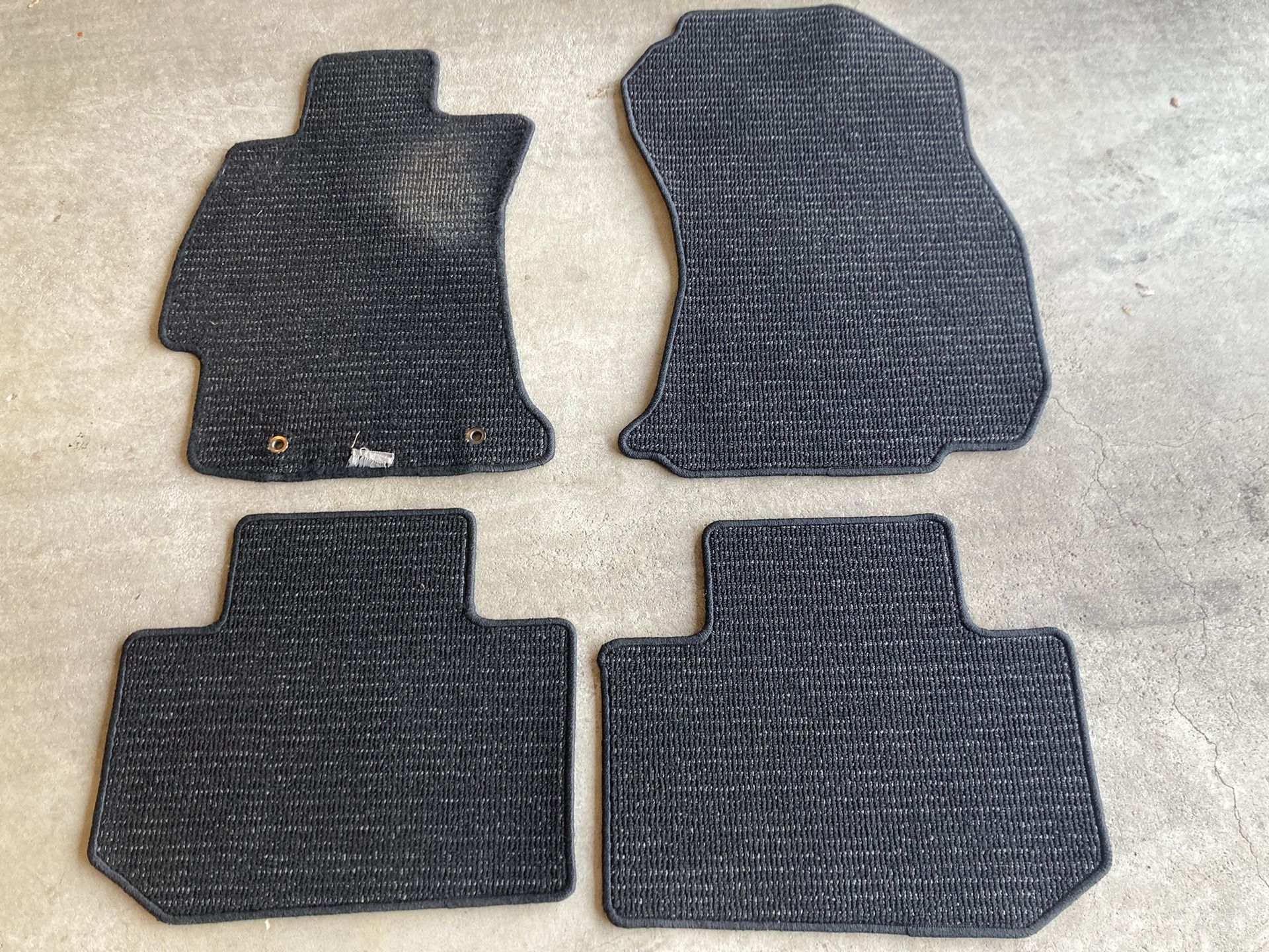2015 Subaru Forester OEM Floor Mats