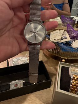 Coach (authentic)
