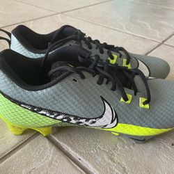 Nike Men’s Vapor Football Cleats Size 10.5