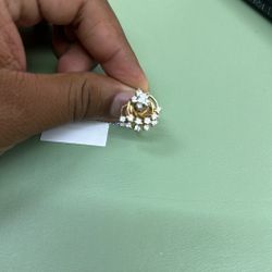 Rotating Flower 10k Ring