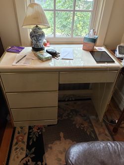 White vanity / writing desk