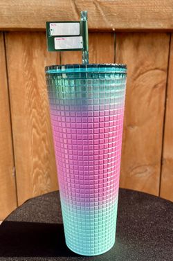 Starbucks 2024 Valentines Day Tri-Color Gradient Grid Venti Cold Cup Tumbler  NWTFirm Price for Sale in Los Angeles, CA - OfferUp
