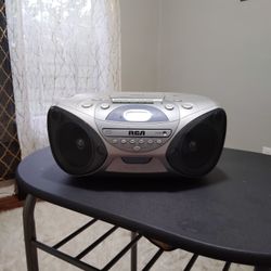 Vintage RCA Radio/CD PLAYER Gray 