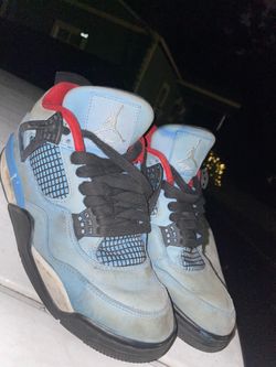 Travis Scott 4s